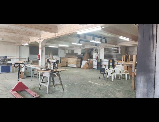589M² WAREHOUSE TO LET IN MORNINGSIDE